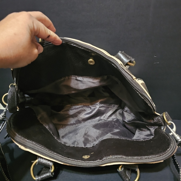 Bueno Cow Print Handbag - Picture 5 of 16